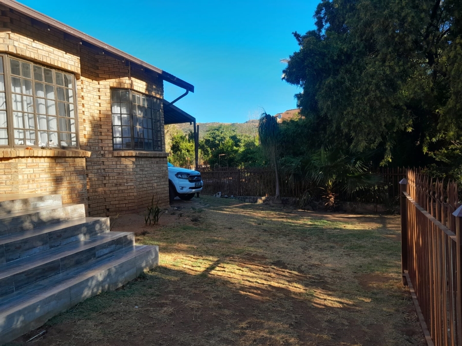 3 Bedroom Property for Sale in Safari Gardens North West